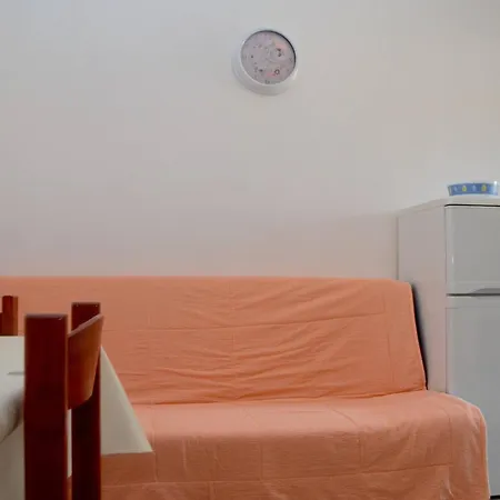 Lovely 1-bedroom Venilia Rudin *